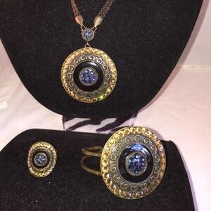 Jewelry 𝅺Set 3 pieces necklace cuff bracelet and ring set antique style
